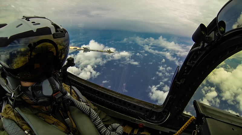 Illustration for article titled Spectacular photos taken by an F-18 weapons trainer officer